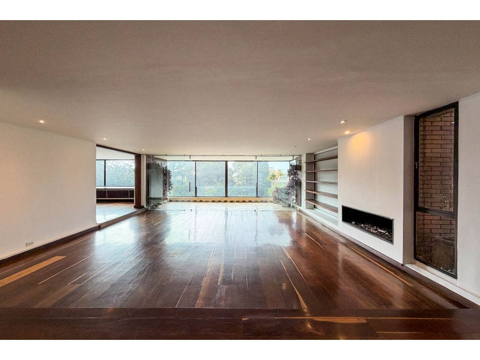 Apartamento en arriendo en Los Rosales - 2