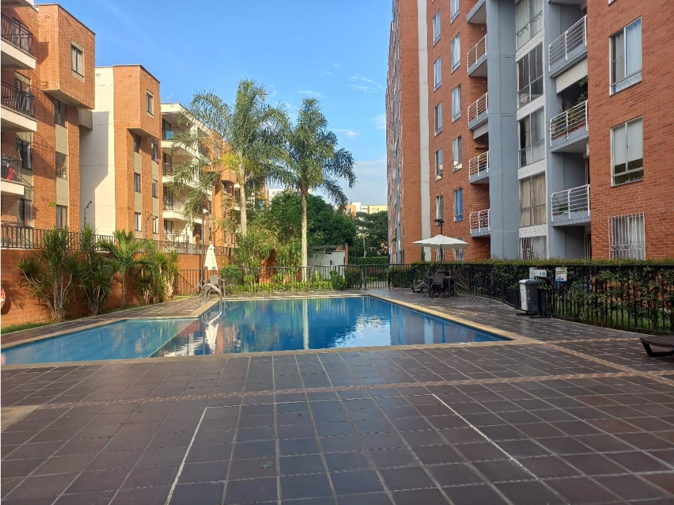 VENTA APARTAMENTO SENDEROS DE LA PRADERA CALI