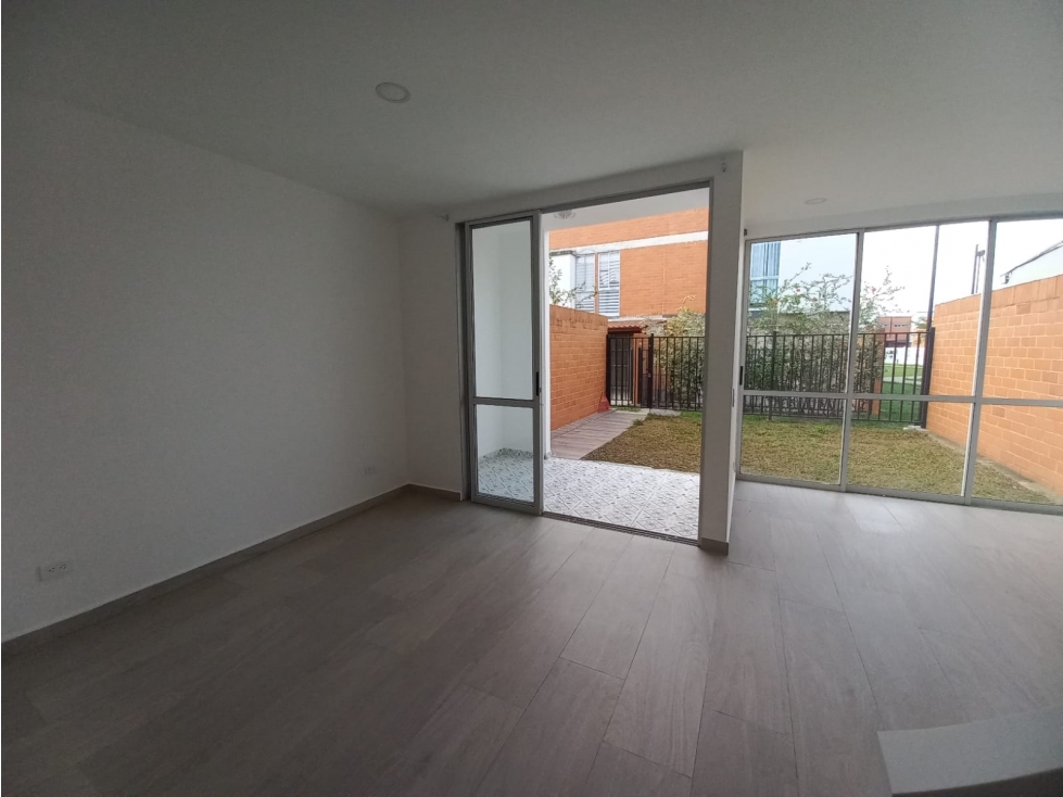 VENDO HERMOSA CASA CONJUNTO RESIDENCIAL SOL DE LA LLANURA, JAMUNDI — foto 5