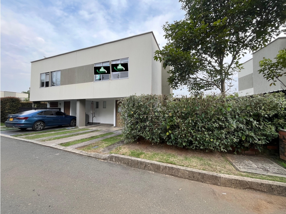 VENTA CASA BOSQUES DE VERDEHORIZONTE