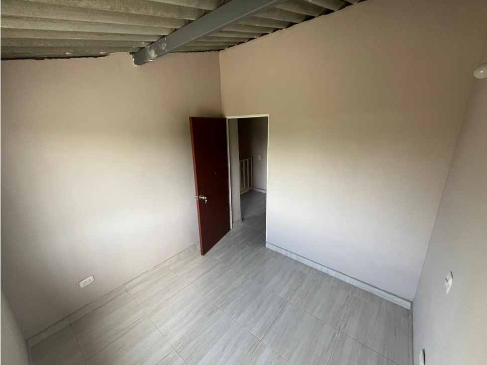 VENTA CASA ESQUINERA TERRANOVA PRIMERA ETAPA — foto 6