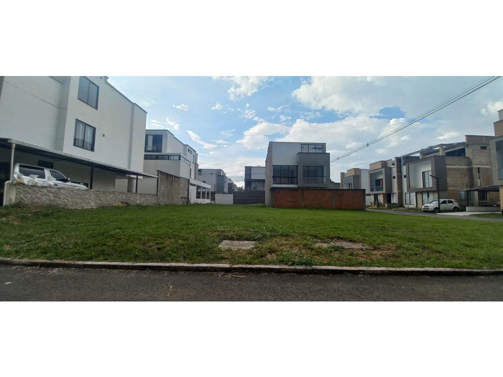 VENTA LOTE CONDOMINIO CAMPESTRE MANANTIAL DE LAS MERCEDES - 5