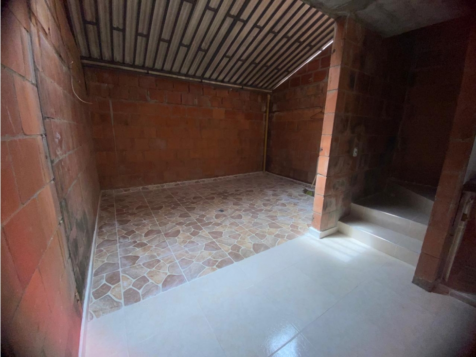 VENTA CASA EN ROSALES CIUDADELA LAS FLORES JAMUNDI — foto 6