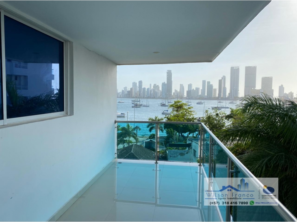 Apartamento En Venta, Con Vista A La Bahía, Manga Cartagena