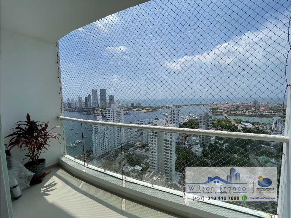 Apartamento En Venta, Barrio Manga, Cartagena