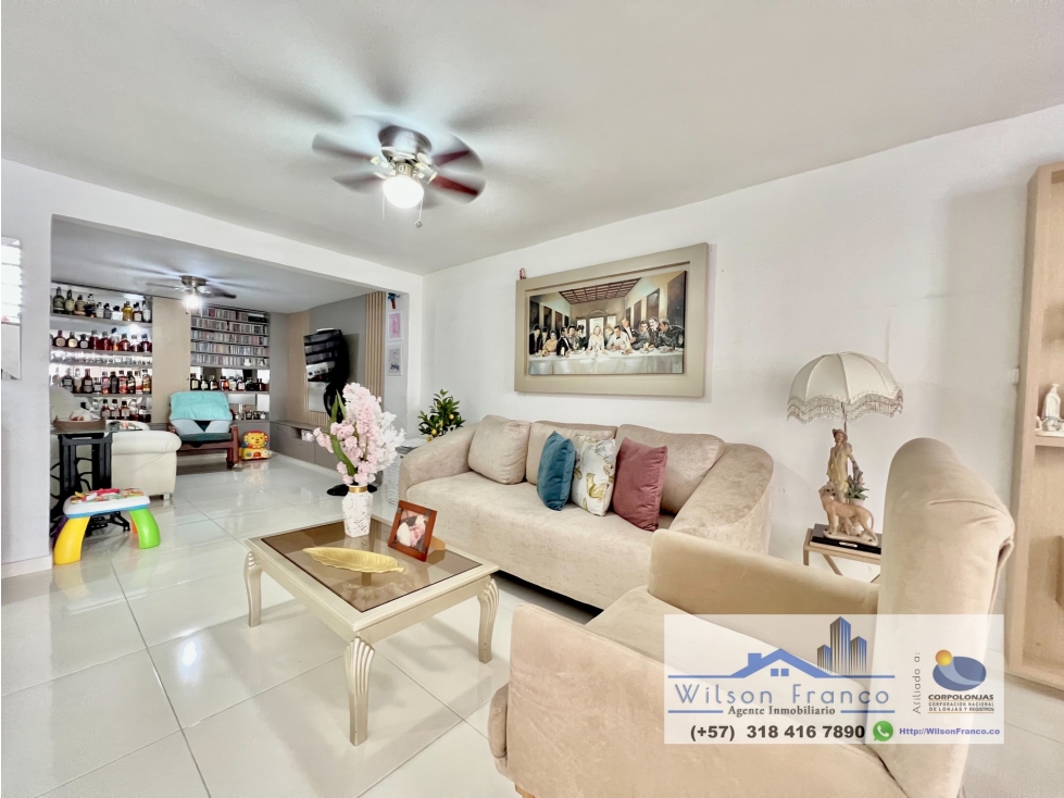 Casa En Venta | DOS PLANTAS más altillo Sector El Country | Cartagena