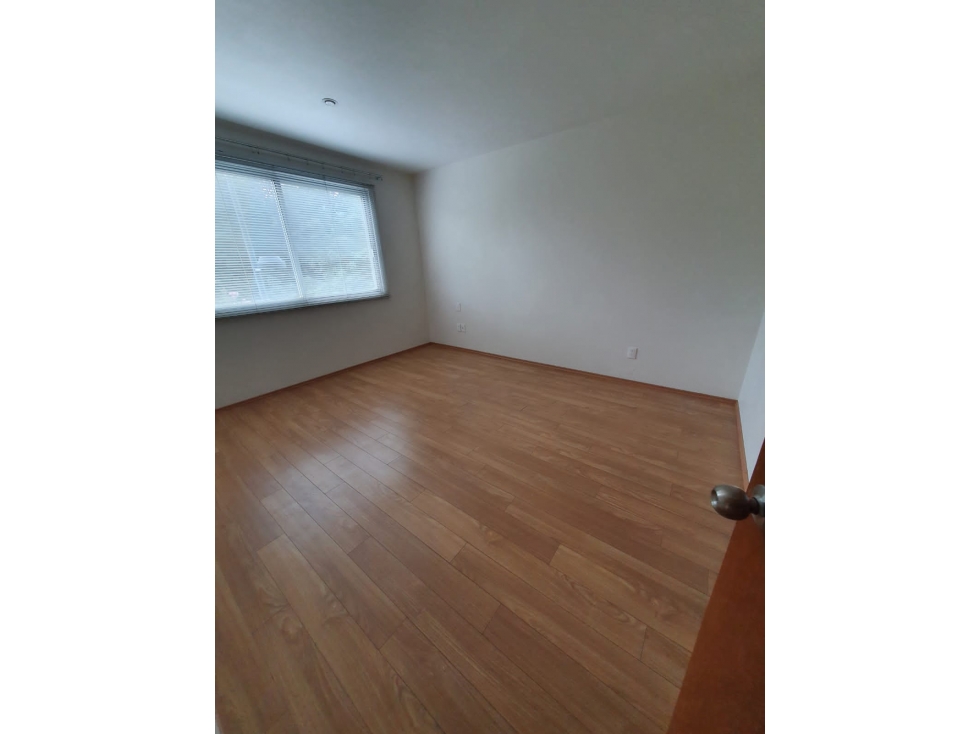 Departamento Del Valle 2 estacionamientos 3 recámaras — foto 3