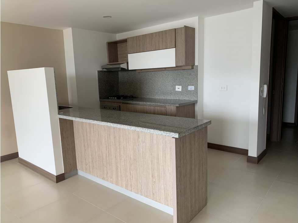 SE VENDE APARTAMENTO EN LA AVENIDA CENTENARIO