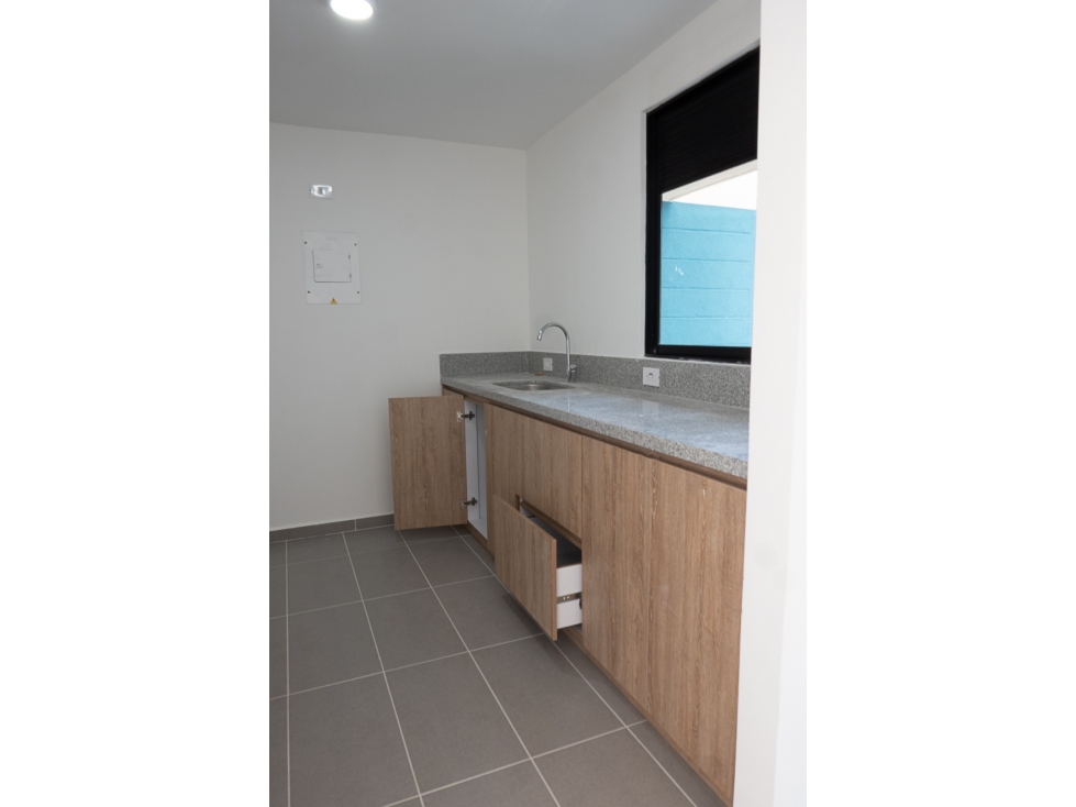 SE VENDE CASA CERCA A LA TEBAIDA - 2