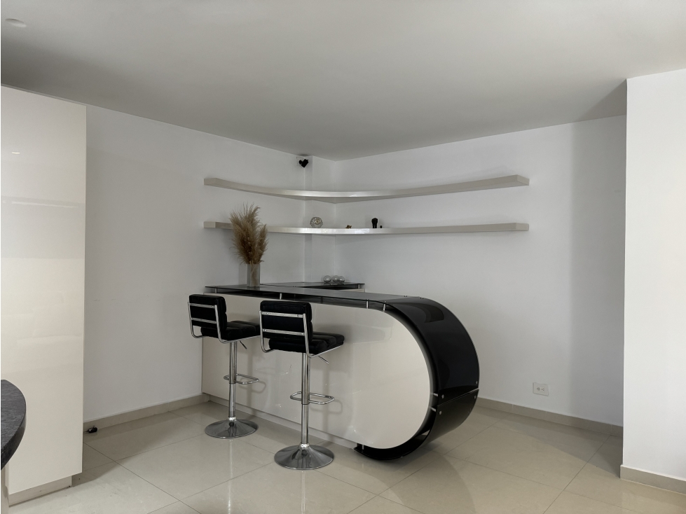 SE VENDE CASA REMODELADA EN PINARES — foto 4