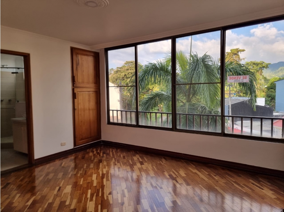 SE VENDE APARTAMENTO REMODELADO EN LA CASTELLANA — foto 6