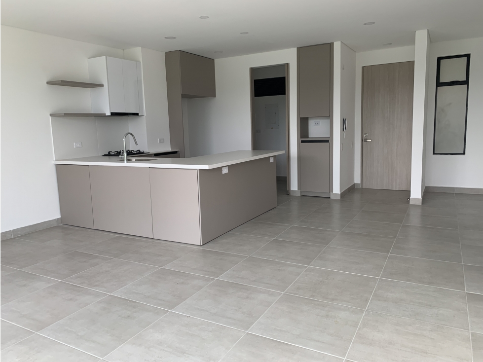 SE VENDE ESPECTACULAR APARTAMENTO CERCA AL CLUB CAMPESTRE — foto 2