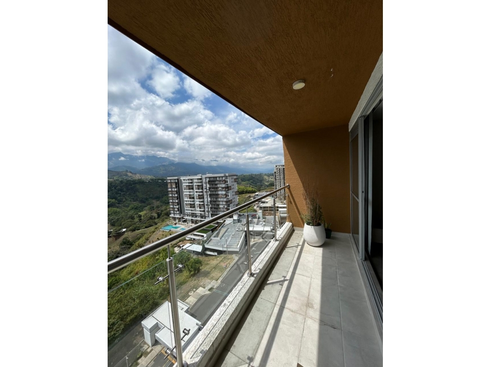SE VENDE APARTAMENTO AV CENTENARIO - 3