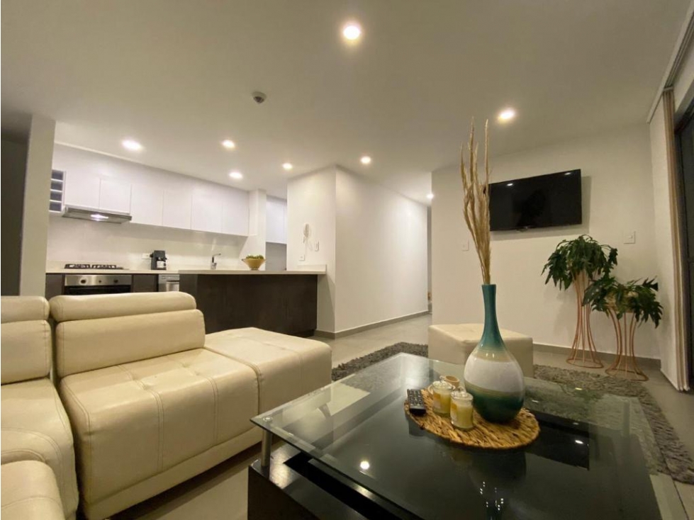 SE VENDE APARTAMENTO EN LA AVENIDA CENTENARIO - 3