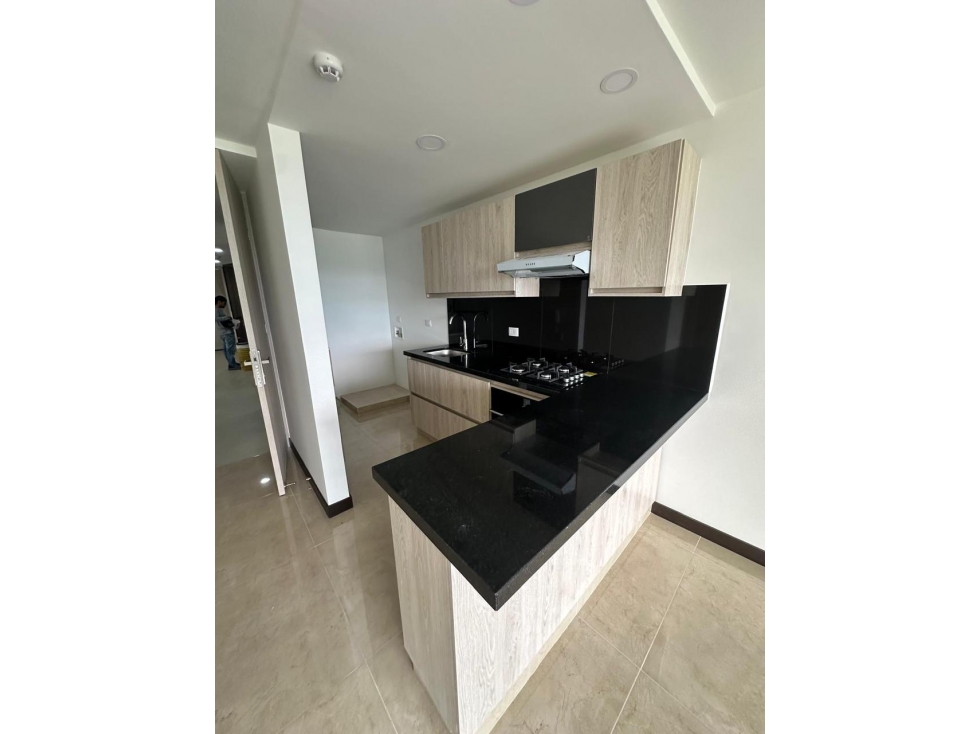 SE VENDE APARTAMENTO EN LA AVENIDA CENTENARIO
