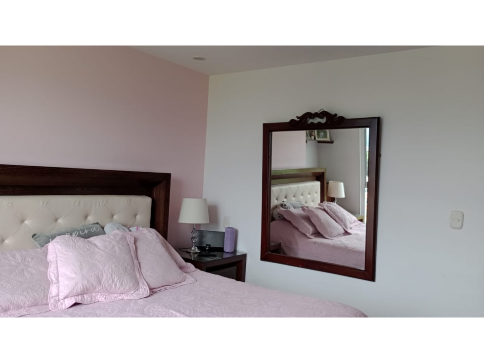 SE VENDE HERMOSO APARTAMENTO CERCA A LA CRQ — foto 4