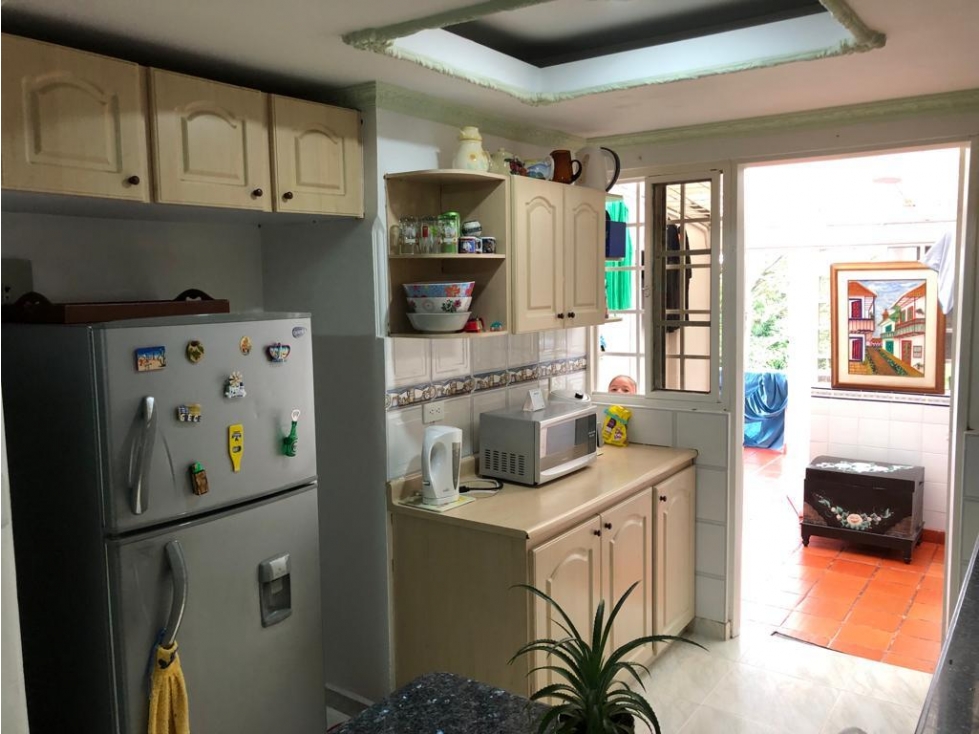 SE VENDE CASA DE UN SOLO PISO CERCA A LA CRQ — foto 4