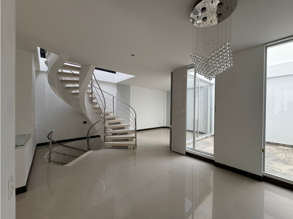 SE VENDE CASA EN PINARES — foto 2
