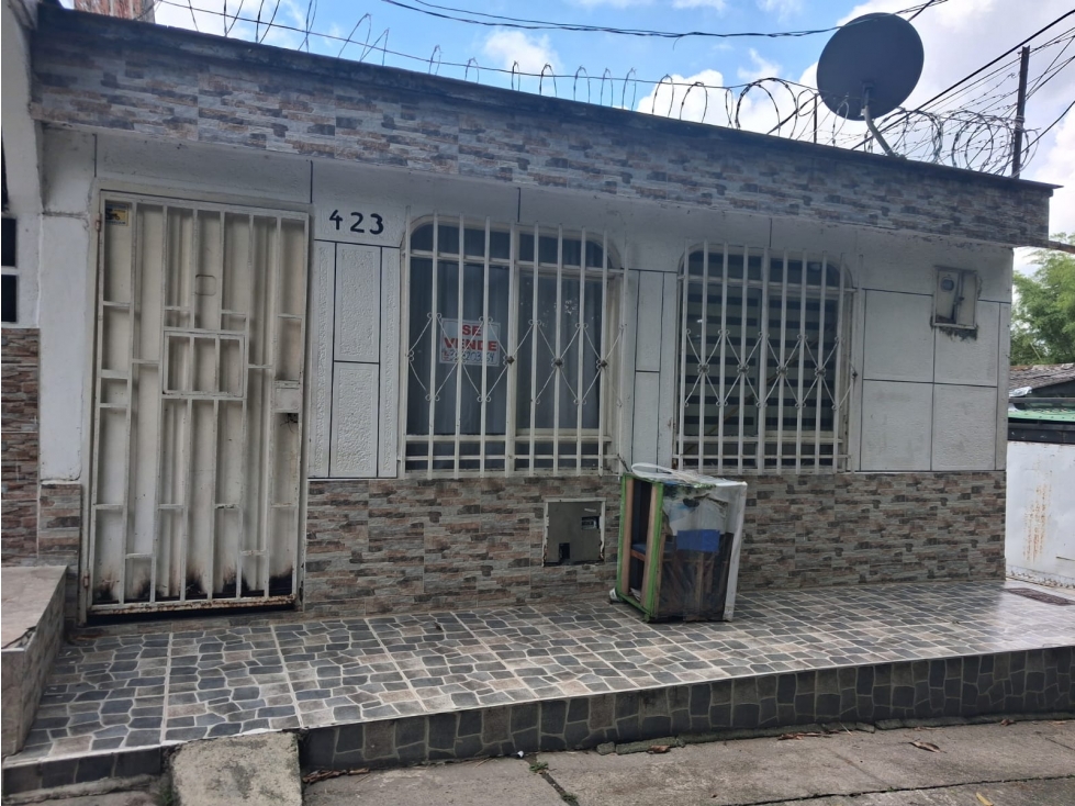 SE VENDE CASA AL SUR DE ARMENIA