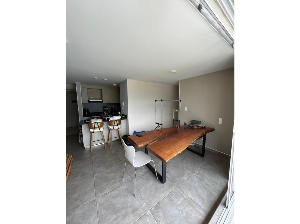 SE VENDE APARTAMENTO AV CENTENARIO - 6