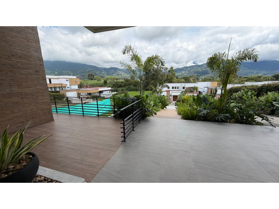 SE ARRIENDA ESPECTACULAR CASA CAMPESTRE VIA CALARCA — foto 4