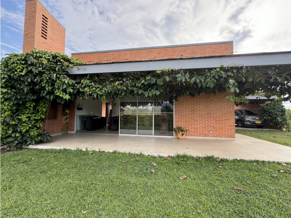 SE VENDE CASA CAMPESTRE EN PUEBLITO CAFETERO PEREIRA
