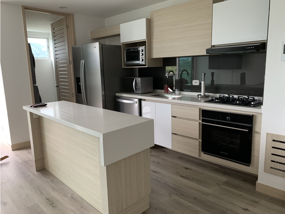 SE VENDE APARTAMENTO EN BELMONTE