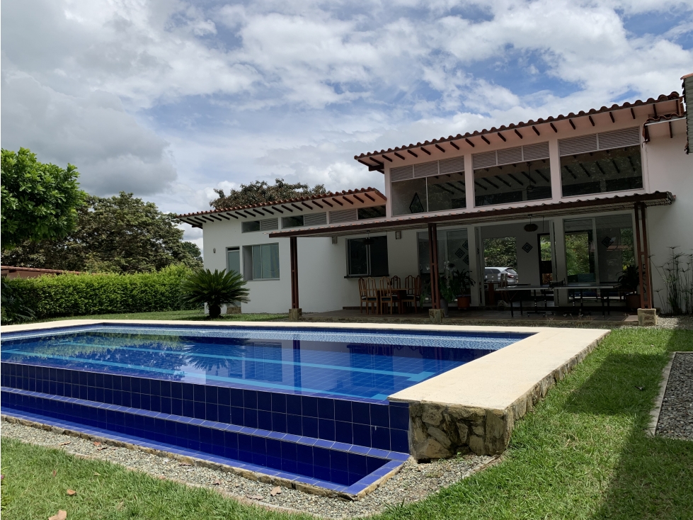 SE VENDE CASA CAMPESTRE EN LA VIA ARMENIA CLUB CAMPESTRE — foto 3