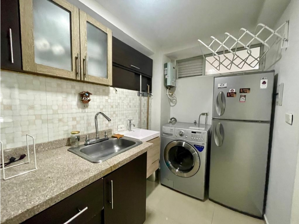 SE VENDE APARTAMENTO EN EL BARRIO PROFESIONALES — foto 3