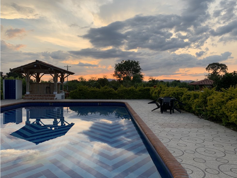 SE VENDE FINCA HOTEL ENTRE MONTENEGRO Y QUIMBAYA - 6