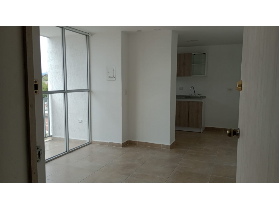 SE VENDE APARTAMENTO AL SUR DE ARMENIA - 2