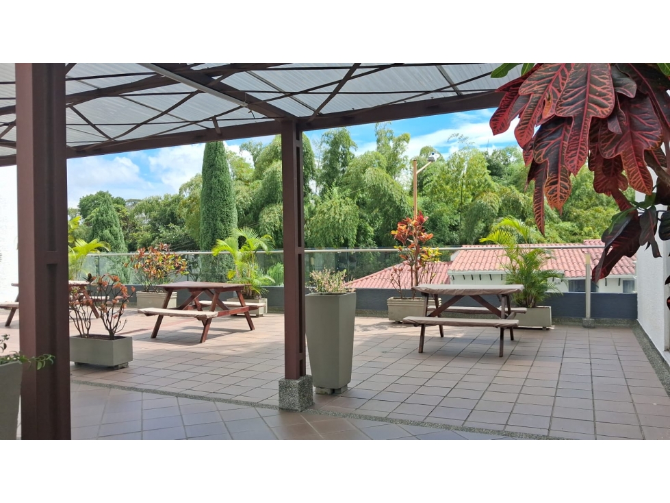 SE VENDE HERMOSO APARTAMENTO SECTOR NUEVA CECILIA — foto 2