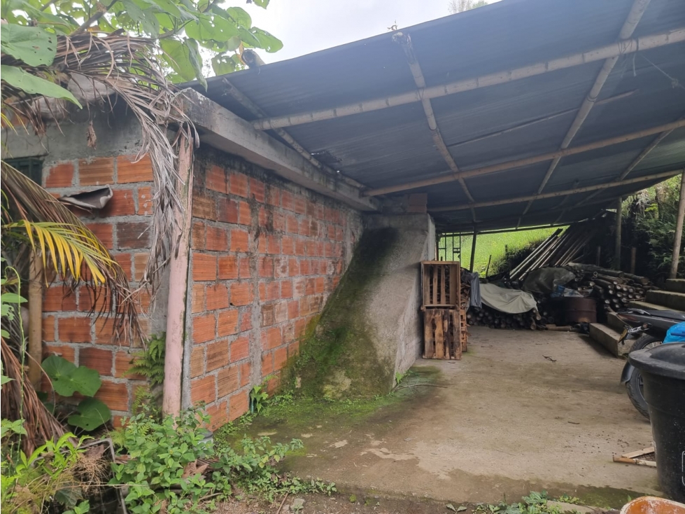 SE VENDE FINCA DE 8.4 CUADRAS EN FILANDIA - 4