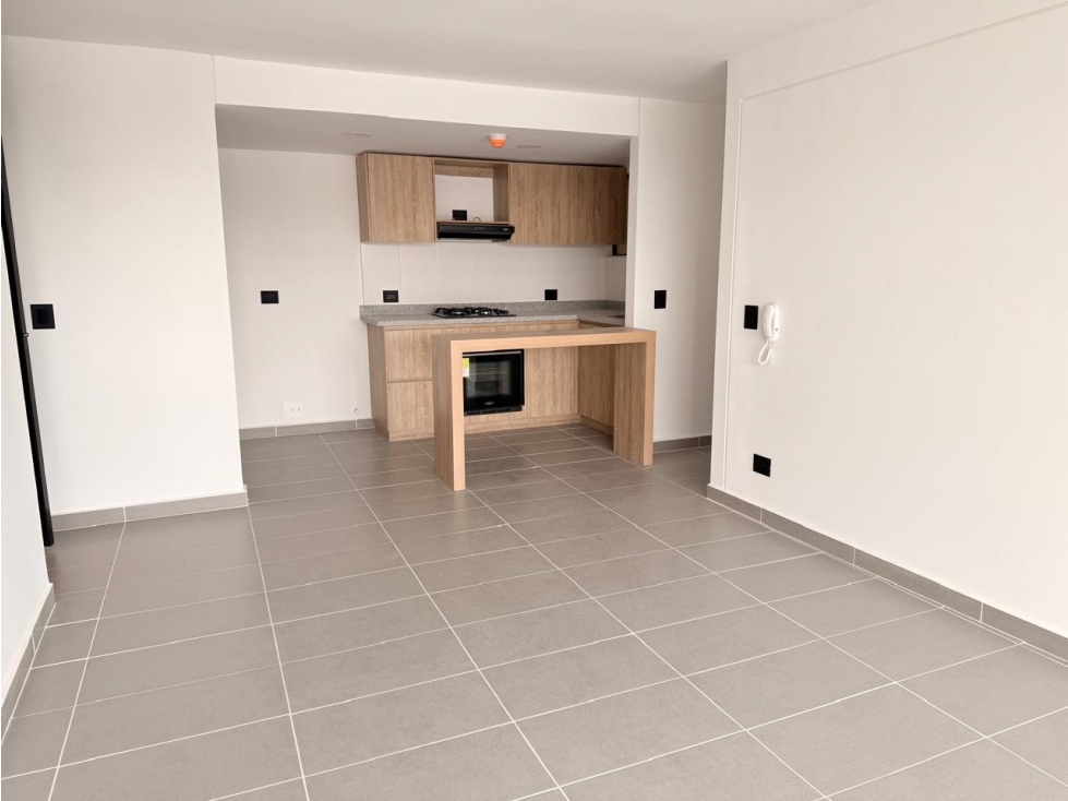 SE VENDE APARTAMENTO CERCA A LA AVENIDA CENTENARIO