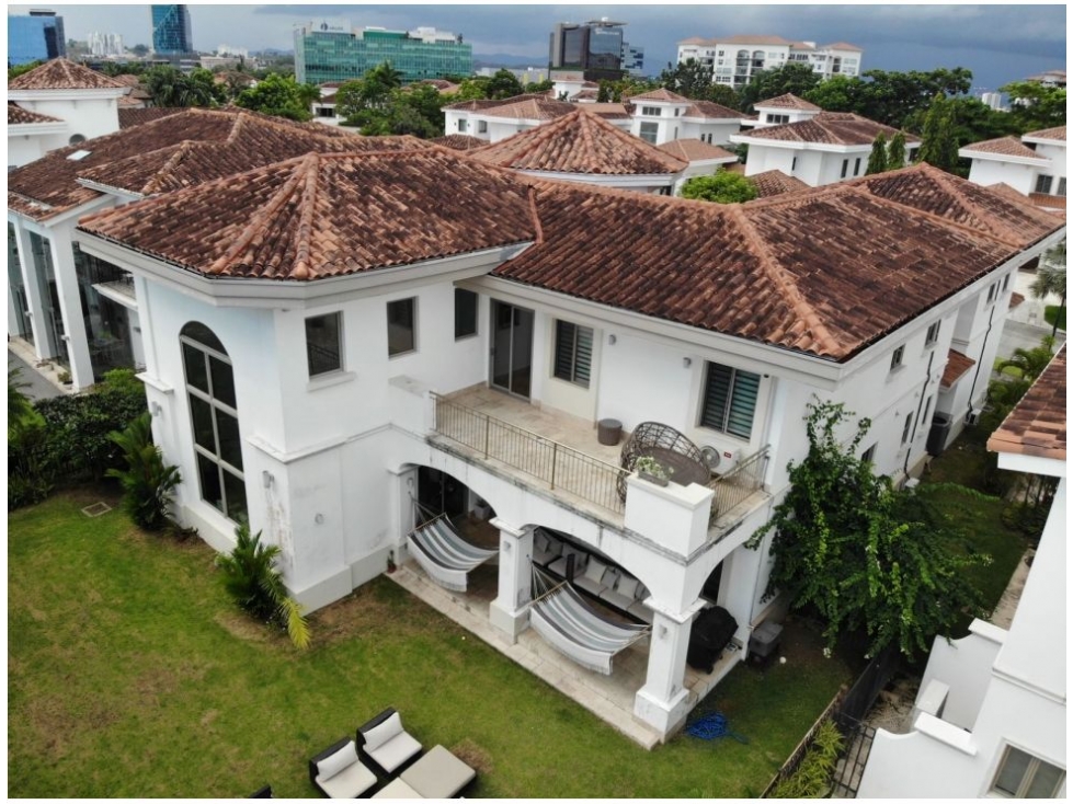 SE VENDE CASA EN SANTA MARIA - FAIRWAY ESTATES - 7141DM — foto 2