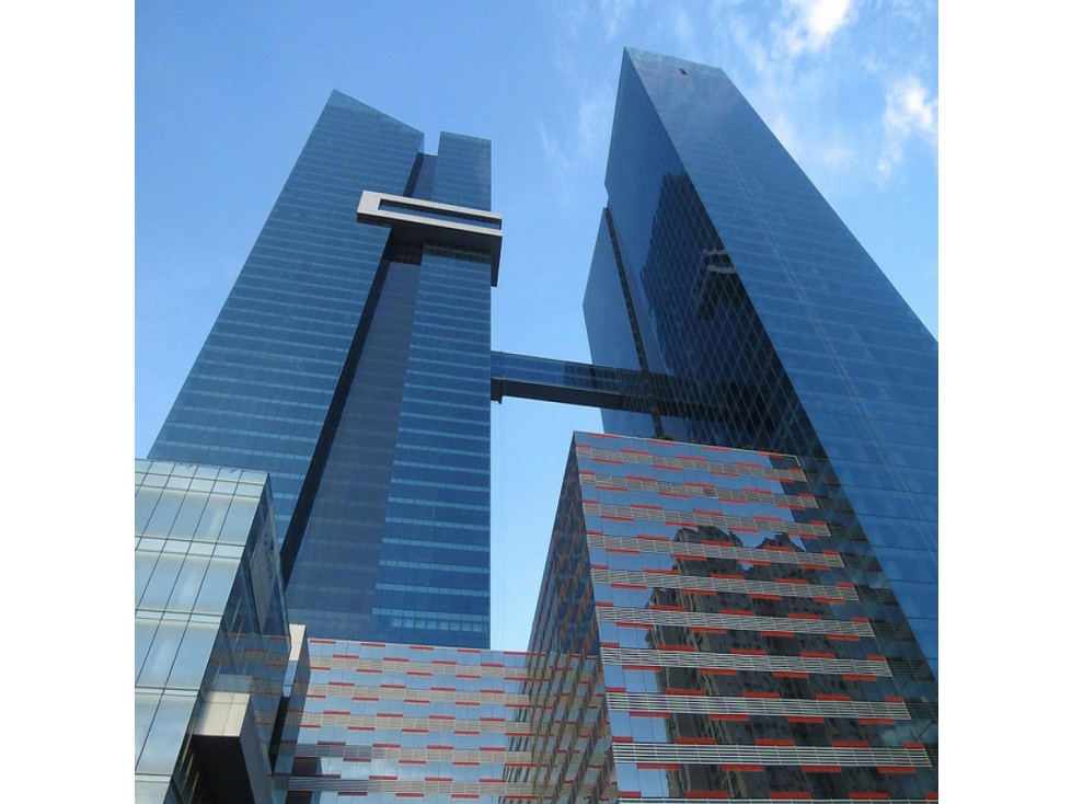 SE VENDE OFICINA EN TORRE OCEANIA - 5205VP