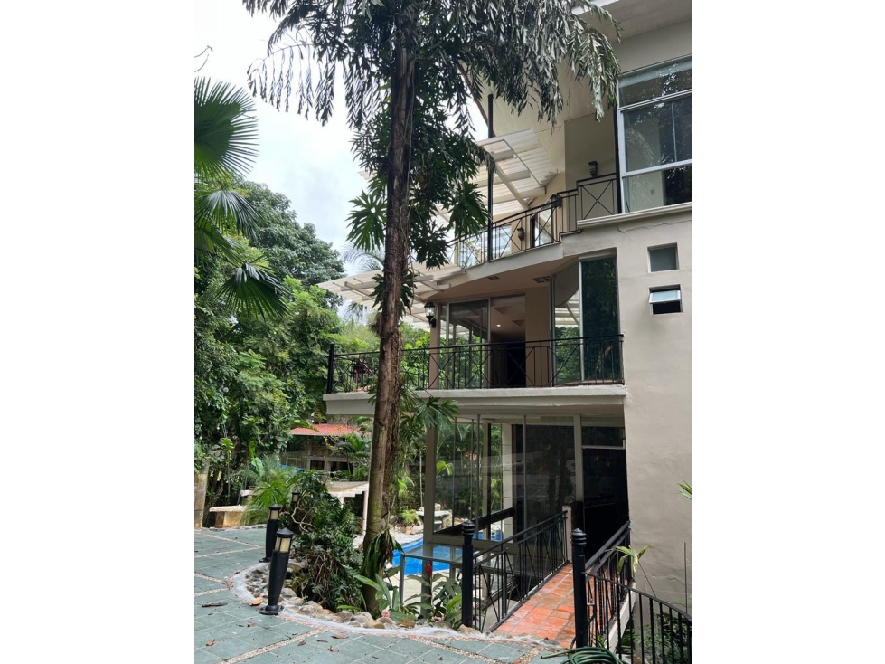 VENTA DE MANSION EN ALBROOK - 6094RC