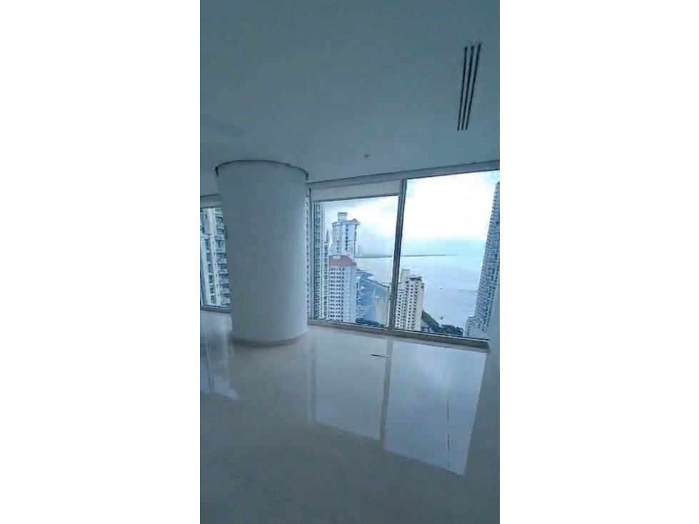 SE VENDE OFICINA EN OCEANIA BUSINESS PLAZA - 7218DA - 1