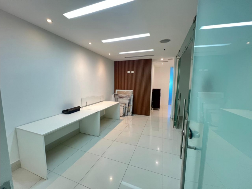 SE VENDE OFICINA EN TORRE DE LAS AMERICAS - PUNTA PACIFICA 6388DM — foto 3