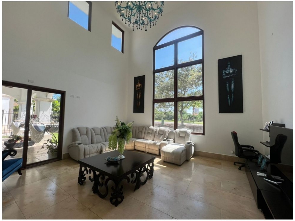 SE VENDE CASA EN SANTA MARIA - FAIRWAY ESTATES - 7141DM — foto 4