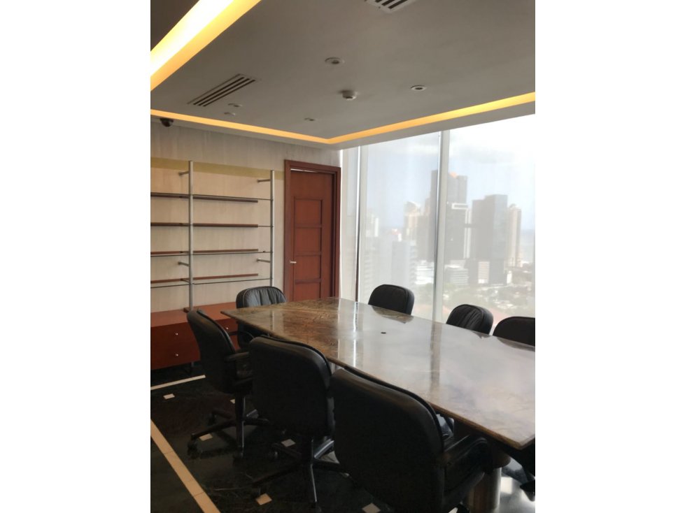 ALQUILER DE OFICINA EN GLOBAL BANK-3117PG