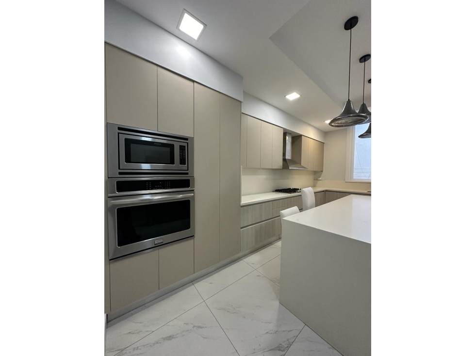 APARTAMENTO FINAMENTE AMOBLADO EN OCEAN REEF - 6306DA — foto 6