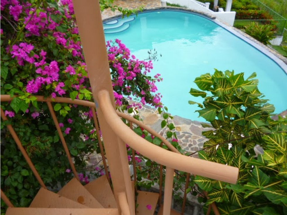 VENTA DE EDIFICIO - COSTA GRANDE EN NUEVA GORGONA 4600DM - 4
