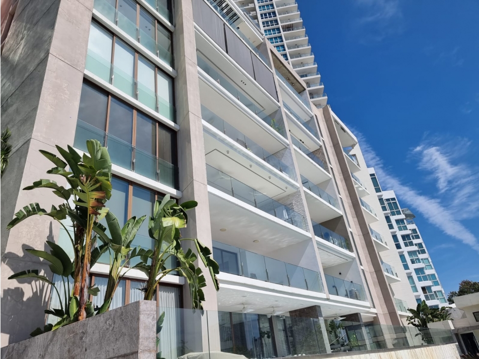 SE VENDE PENTHOUSE EN PUNTA PACIFICA - 6947RC