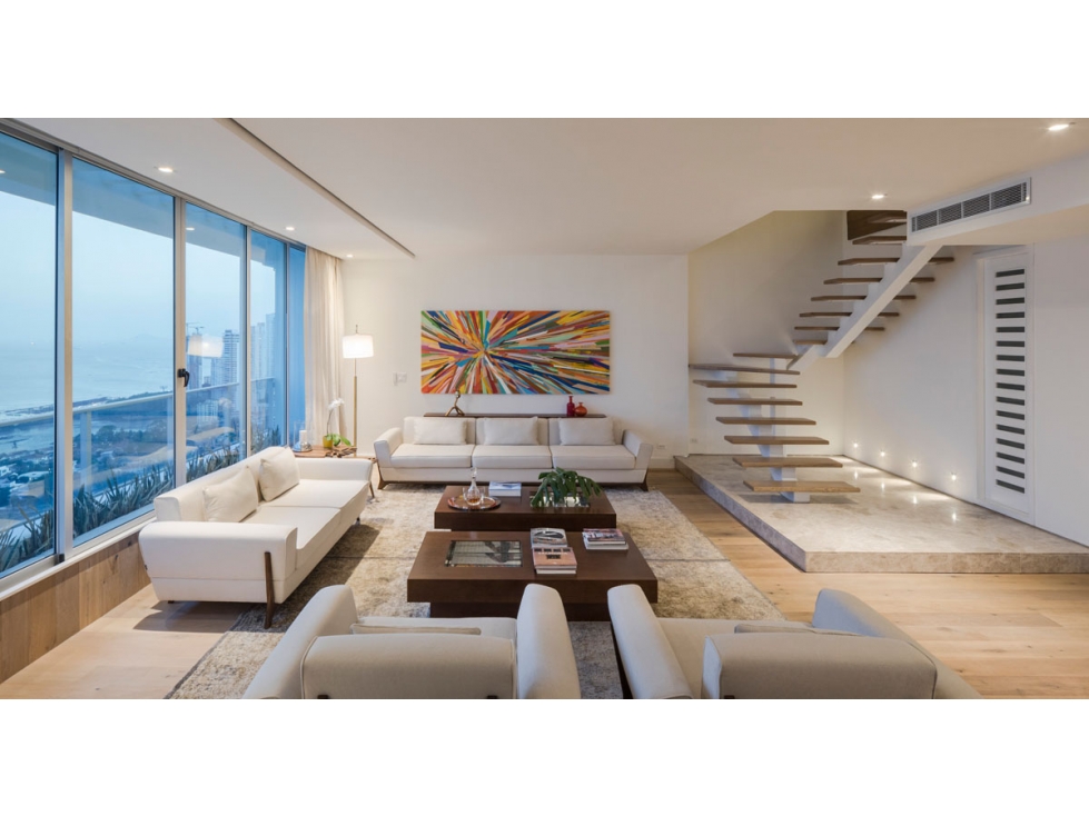 SE VENDE PENT HOUSE REMODELADO EN PH NAUTICA, COCO DEL MAR - 5209PG