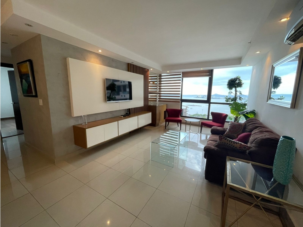 SE VENDE APARTAMENTO REMODELADO EN SAN FRANCISCO BAY - 5206PG — foto 2