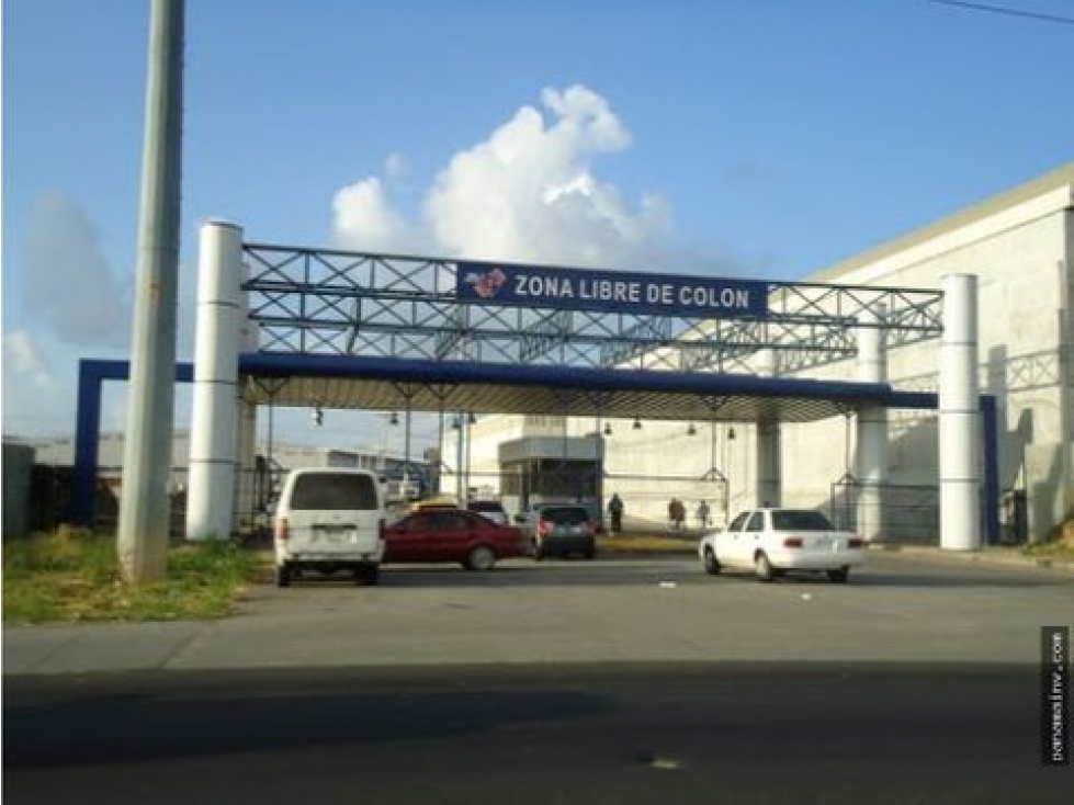 SE VENDE BODEGA EN FRANCE FIELD ZONA LIBRE - 7149DM - 1