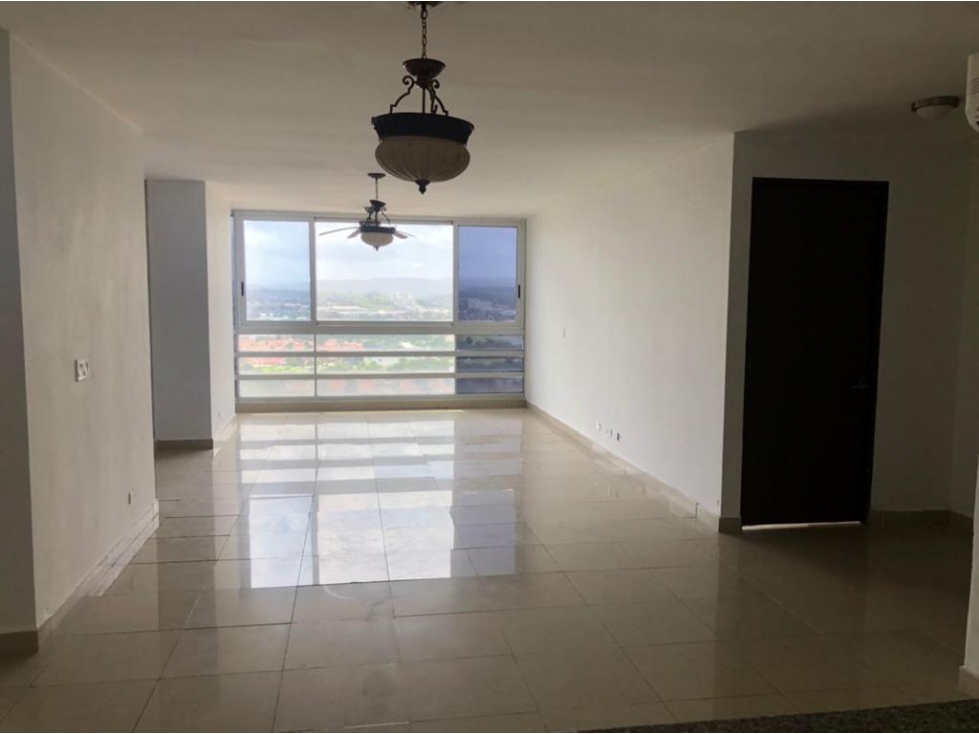 Vendo hermoso apartamento en costa del este
