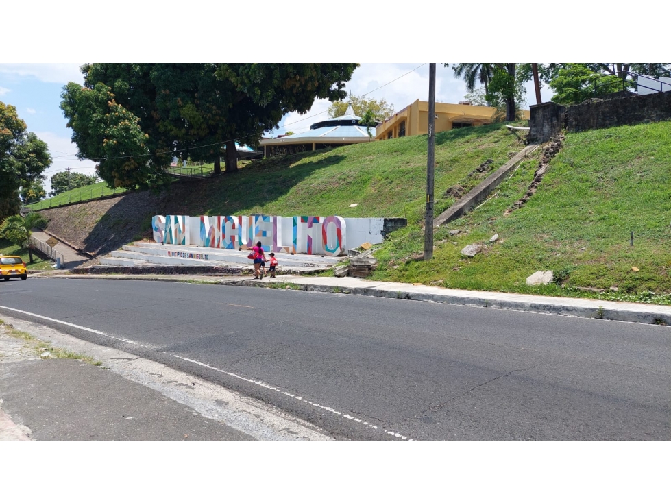 SE VENDE local comercial de 300m2 en San Miguelito $220,000 — foto 2