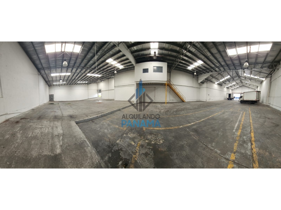 Bodega en Complejo Cerrado y Seguro >>1,228mt2 — foto 2